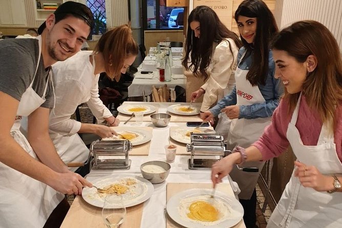 2-in-1 Pasta and Tiramisu Cooking Masterclass in Rome - Drinks and the Main Meal: Prosecco Start, Wine Pairing, Limoncello Finish