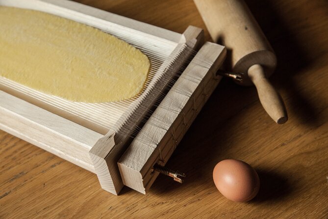 3 Hour Cooking Class: Homemade Pasta and Tiramisu in Venice - Pace and Group Size: Why It Can Feel Shorter