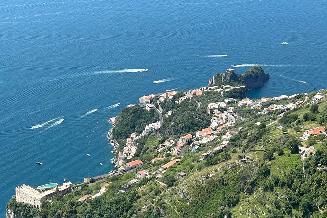 Amalfi: pasta fresca, mozzarella e tiramisù - Lunch With House Wine: What You Actually Eat