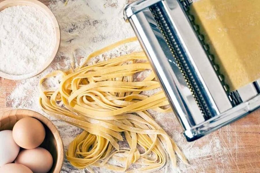 Arezzo: Colorful Tagliatelle and Ravioli Home Cooking Class - Who Should Book This Pasta Class in Arezzo