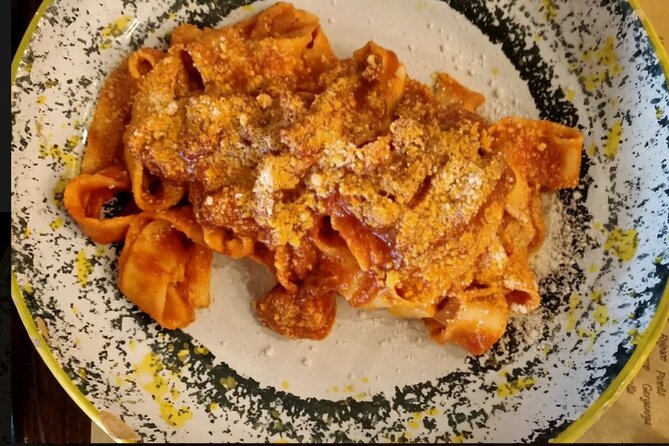 Authentic Pasta and Tiramisù cooking class at spanish steps - What the Meal Feels Like: Wine, Water, and a Pace You Should Plan For