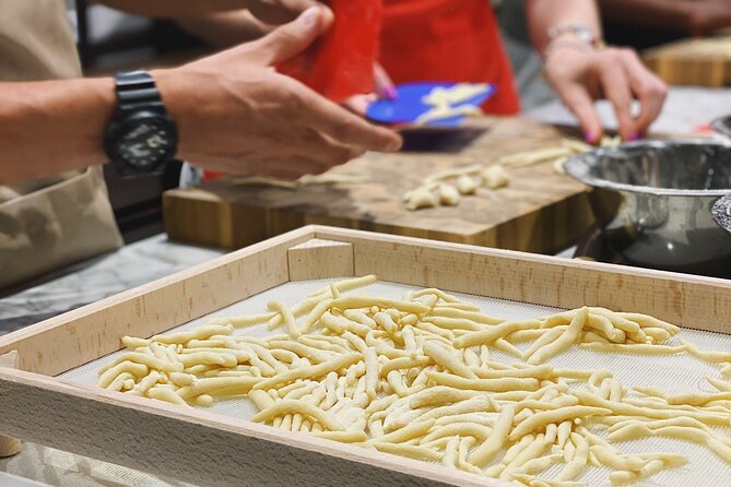 Authentic Roman Pasta & Tiramisu Experience with Italian Wine - Tiramisu Masterclass: Layering That Actually Makes Sense