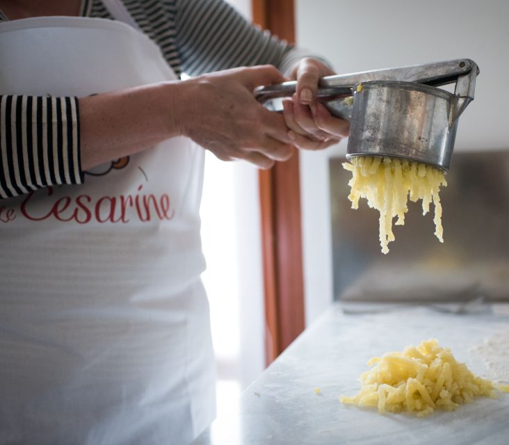 Bari: Pasta & Tiramisu Class at a Local's Home - Practical tips for your day (so you don’t waste time)