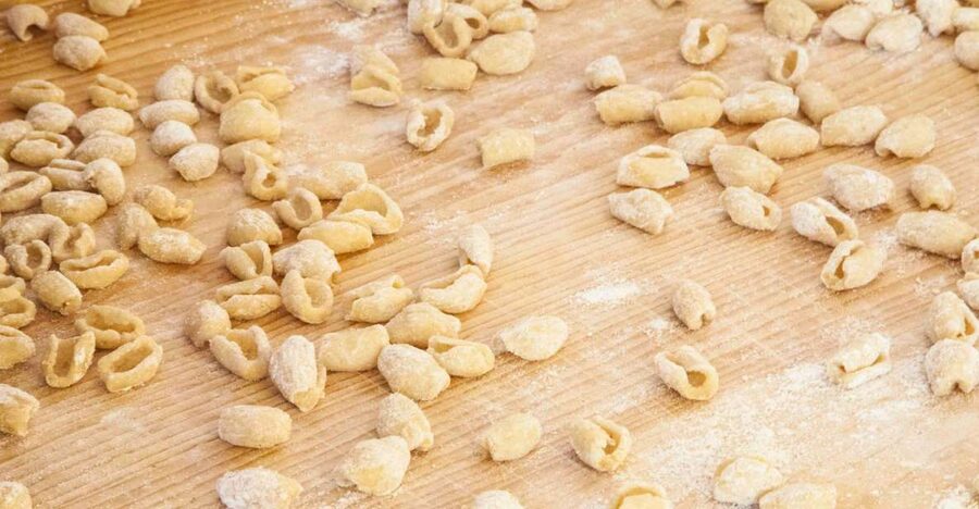 Bari: Pasta & Tiramisu Cooking Class at a Local's Home - Your menu: fresh pasta (sfoglia) and tiramisù in Apulia style