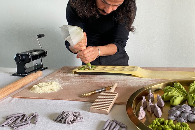 Cagliari: Pasta art Cooking Class with 3-Course Dinner - Timing and meeting logistics that actually matter