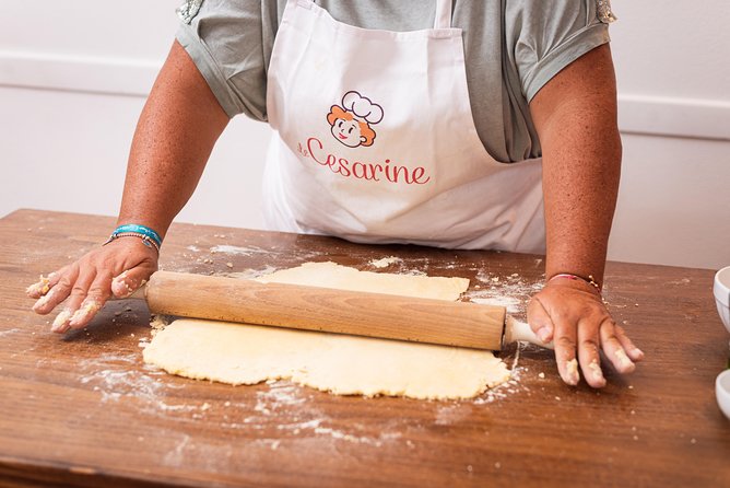 Cesarine: Small group Pasta and Tiramisu class in Catania - Getting to the meeting point in Catania without stress