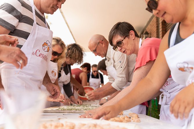 Cesarine: Small group Pasta & Tiramisu class in Rome - Key things that make this class work well
