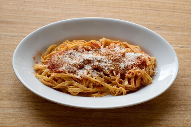 Cesarine: Small group Pasta & Tiramisu class in Rome - Timing: choosing lunch or dinner without throwing off your day