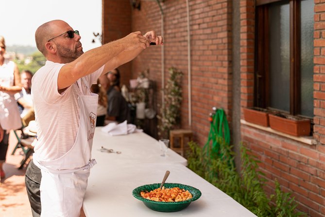 Cesarine: Small group Pasta & Tiramisu class in Rome - Group size realities: small class, calm energy