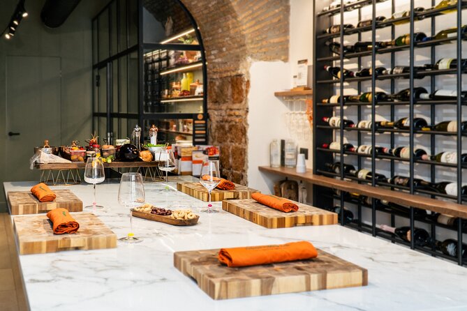 Cook & Dine in Rome: Pizza, Ravioli & Gelato with Unlimited Wine - A Short Walk from the Colosseum to a Real Roman Kitchen