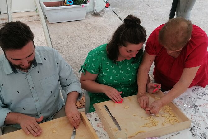 Cooking Class in your accommodation: Fresh handmade pasta - The 4-hour flow: from welcome bites to tasting