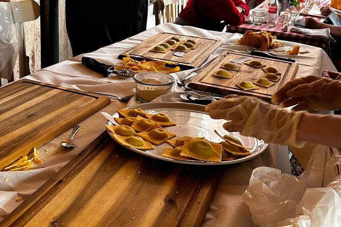 Fettuccine Pasta Cooking Class in Rome City Center - Bruschetta, wine or beer, and a meal outdoors