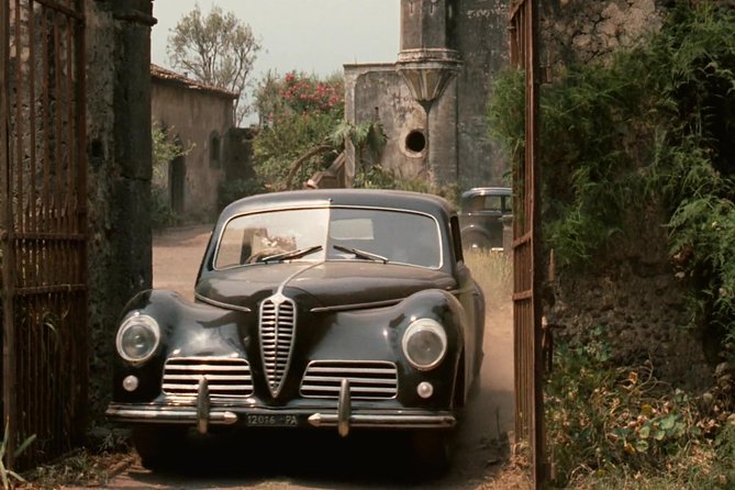 Godfather vs Mafia Tour & Pasta Lunch (Small Group or Private) - Key takeaways