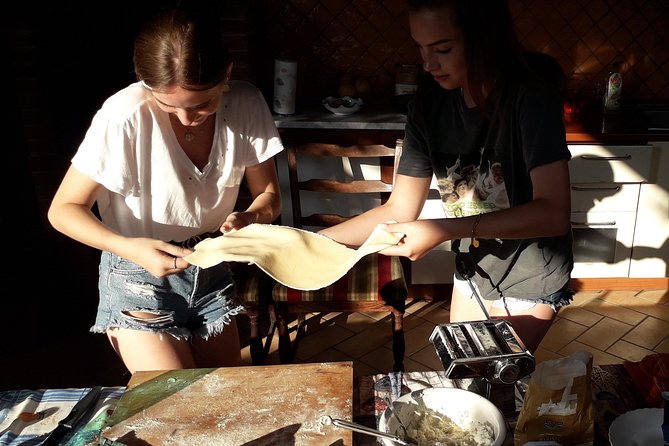 Handmade pasta workshop by Cilento Experience - Tagliatelle and Tomato Sauce: Simple Steps, Real Texture