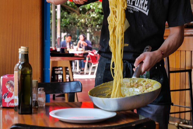 Make Pasta Carbonara from Scratch in a Jazz Club in Venice - Who This Carbonara Class Fits Best