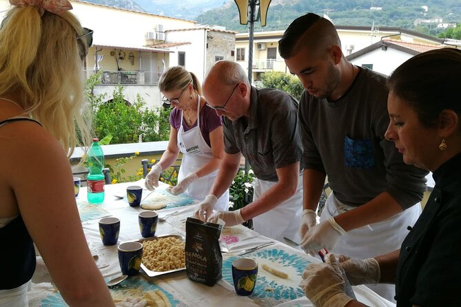 Naples Small-Group Homemade Neapolitan Gnocchi Cooking Class - Getting There: The Hills, the Meeting Point, and Taxi Reality