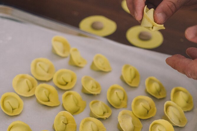 Olbia: pasta workshop with tasting - Meeting at Via Dettori: Timing, Group Size, and How It Runs