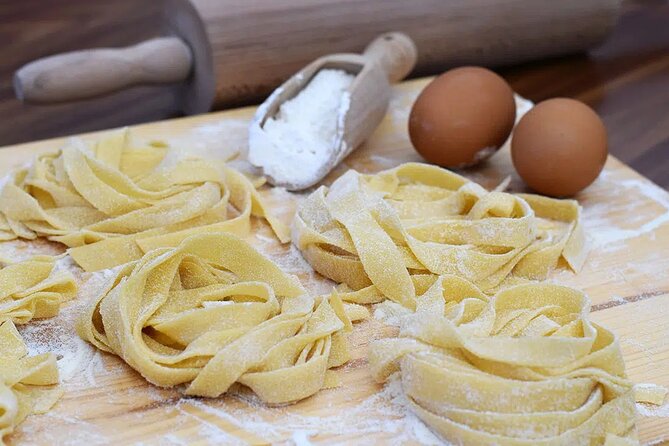 Pasta and Pizza Master Class with Pick Up in Sorrento - 12:00 to 1:30 Pasta Workshop: Tagliatelle, Bolognese, and Gnocchi