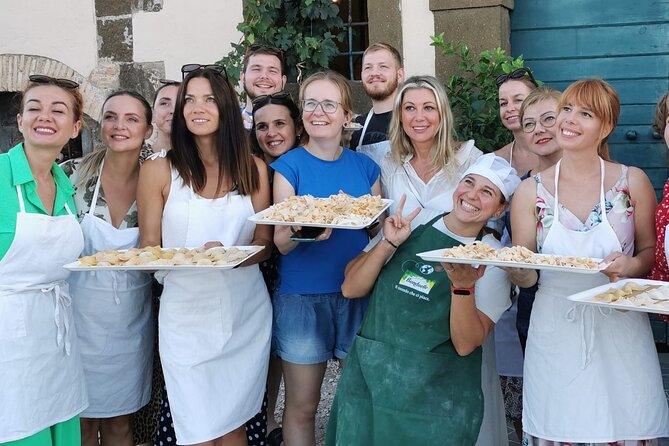 Pasta Masterclass and Wine Tour in the Minardi Vineyard - Guided tasting: 3 boutique wines and 1 tavern pour