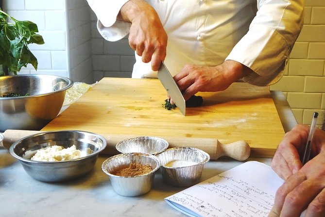 Professional Lab Pasta Experience - From Thin Pastry to Filled Shapes: Ravioli and Tortellini