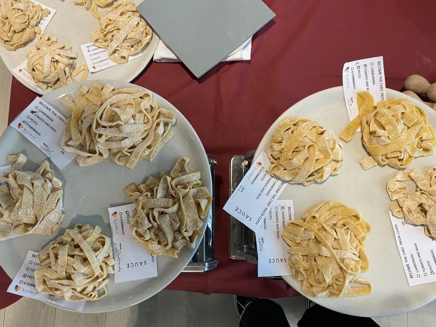 Rome: 1 Hour Pasta Making Class - Small-Group Numbers and Why They Matter at the Stove