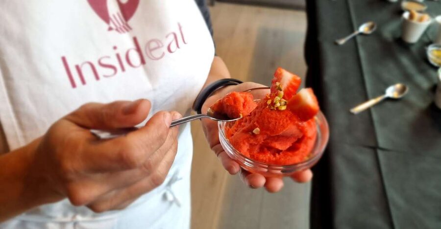 Rome: Pasta and Gelato Cooking Class with Wine or Beer - Handmade fettuccine and two gelato flavors in 2 hours