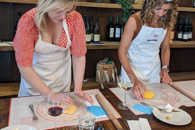 Rome: Pasta Cooking Class, Dinner & Wine in Authentic Restaurant - Fried Roman Bites: Artichokes and Zucchini Flowers