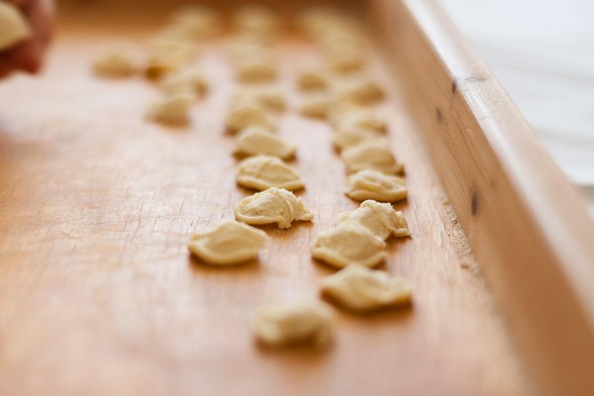 Share your Pasta Love: Small group Pasta and Tiramisu class in Ostuni - Why the Max-12 Group Size Makes Learning Easier