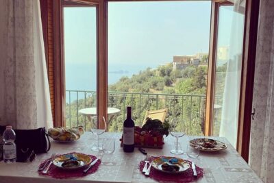 Small-Group Cooking Class in Positano: Gnocchi, Tiramisù & Drinks - The heart of the lesson: aperitivo, bruschette, and the gnocchi prep