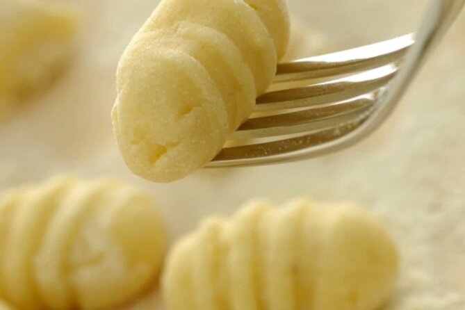 Small-Group Cooking Class in Positano: Gnocchi, Tiramisù & Drinks - Drinks and lunch or dinner: wine at the table, limoncello at the end