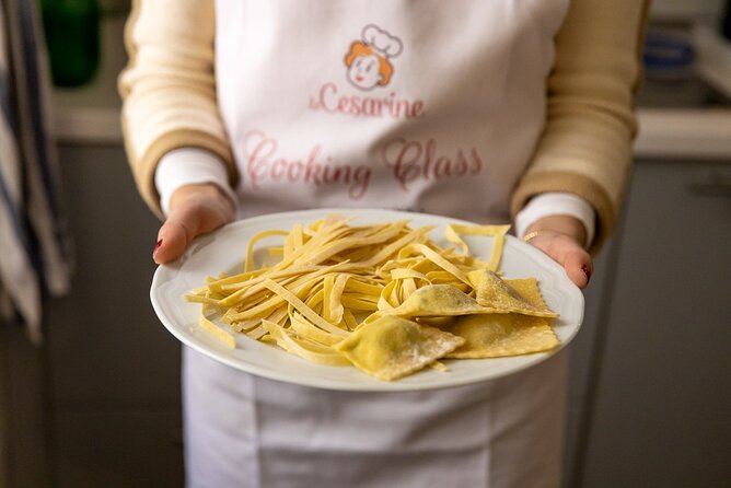 Small Group Pasta and Tiramisu Class at Local's Home in Venice - Meeting at San Giacomo di Rialto: Easy to Find, Easy to Miss