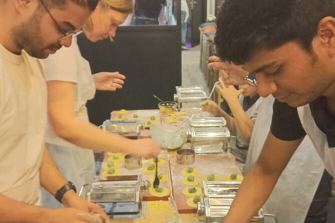 Sorrento: Pasta and Tiramisu Cooking Class with Lunch and Wine - Meeting point and the key logistics that matter