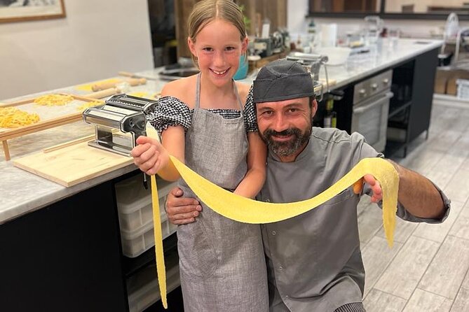 Super Fun Pasta & Gelato Class by Vatican with Wine + Oil Tasting - Wine and oil tasting: pairing that makes the flavors make sense