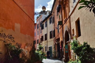 Trastevere Food Tour with Pasta-Making Class - The menu isn’t fixed: seasonal street tastings are part of the deal