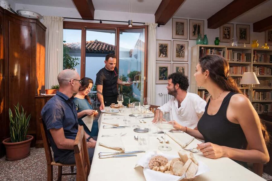 Venice: Cooking Class with Tiramisu and Pasta Making - The 3.5-Hour Flow: How the Night Unfolds Step-by-Step