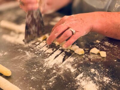 Venice: Pasta and Tiramisu Cooking Class with Wine - What You Actually Make: Fettuccine, Ravioli, and Tiramisu