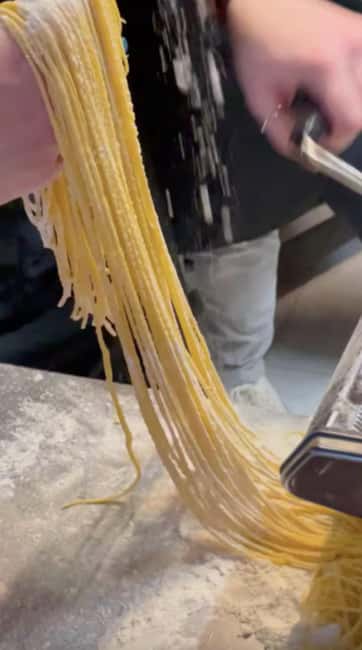 Venice: Pasta Carbonara Cooking Class with Wine - Small Group Size: Why Max 6 Changes Everything