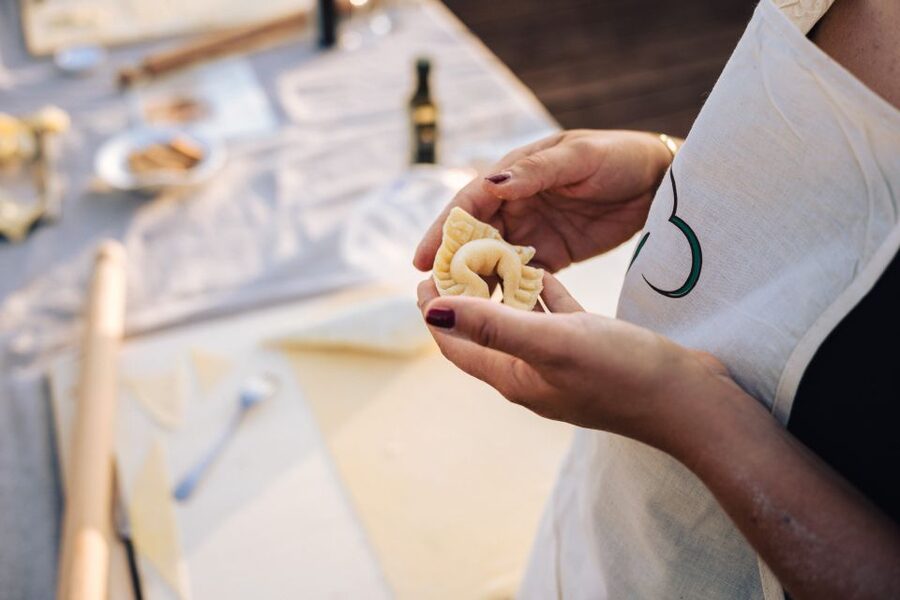 Volterra: Fresh Pasta Cooking Class at a Tuscan Farmhouse - Tips to get the most out of your 2 hours